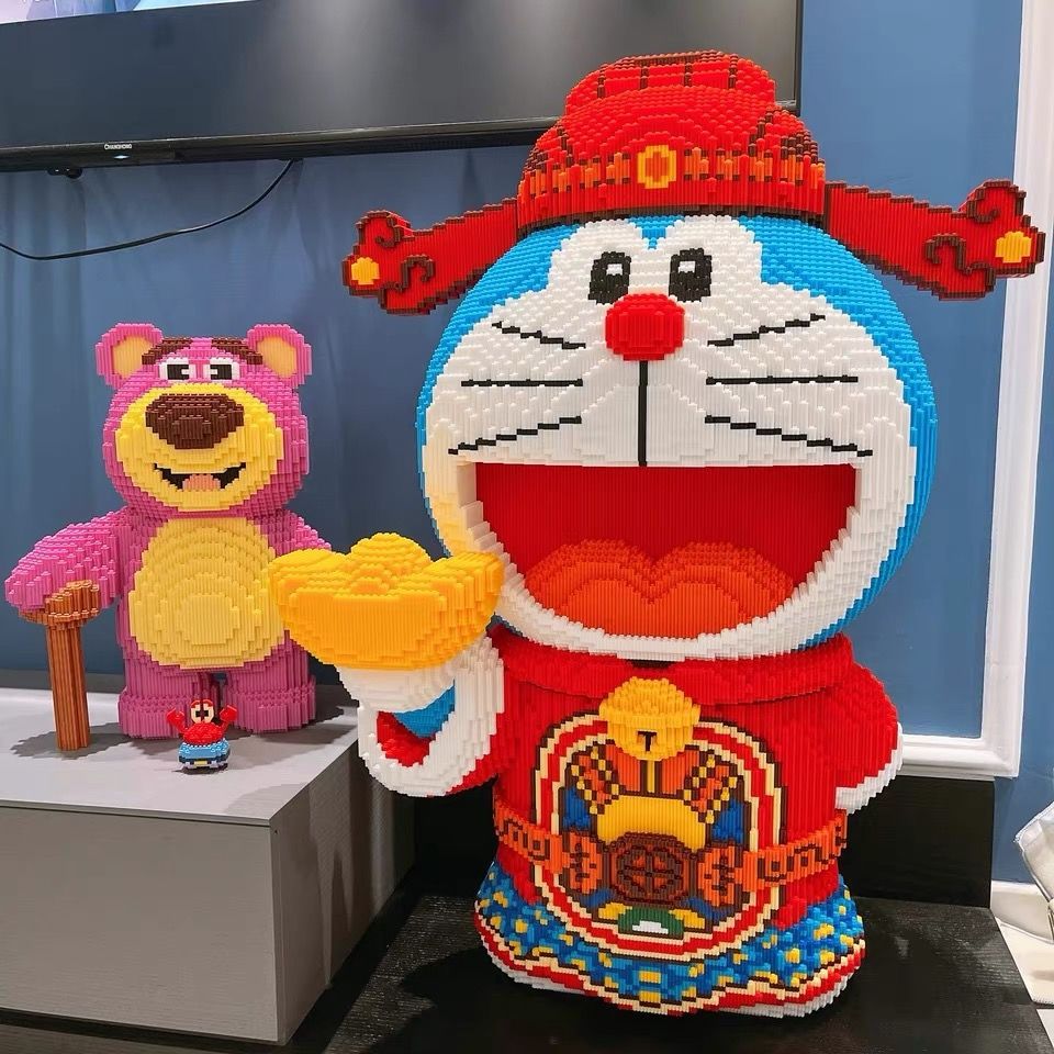 Lego 3D Doremon thần tài cao 42cm