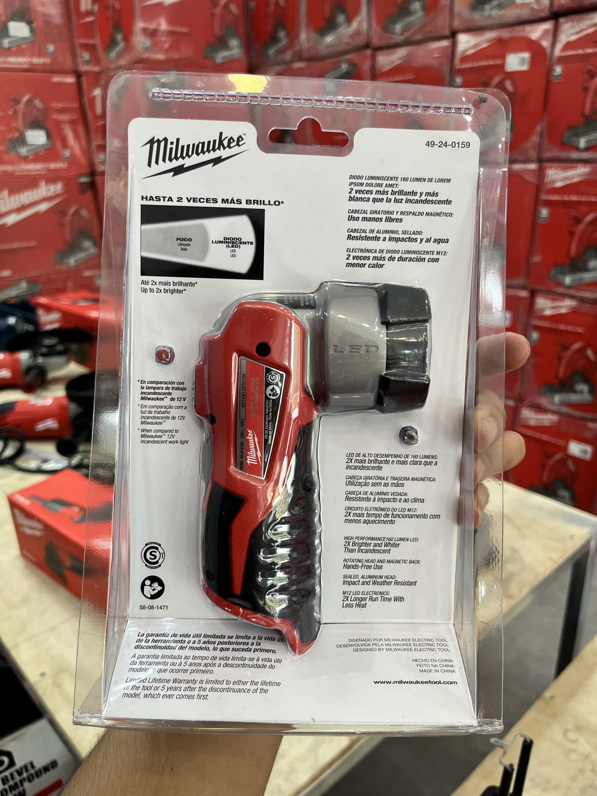 Thân đèn led pin 12v Milwaukee 49-24-0159