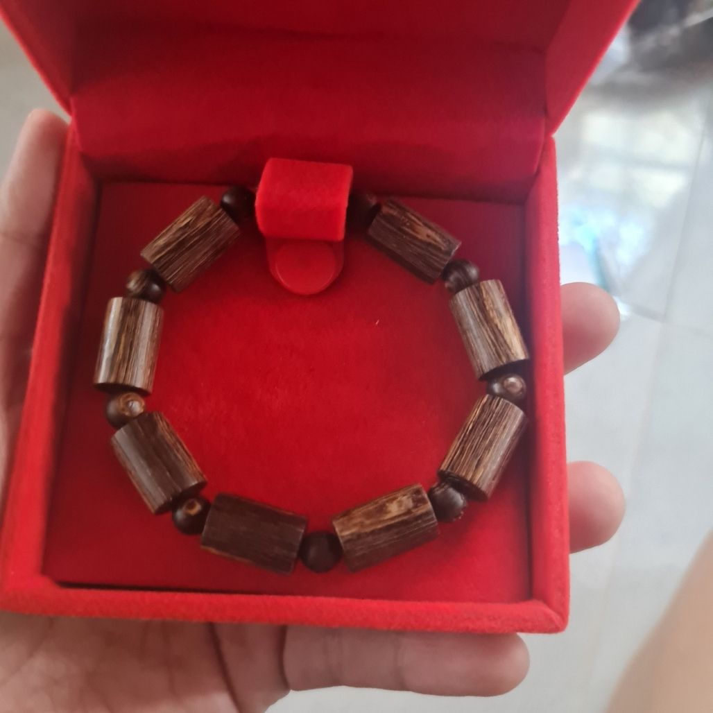 Bracelets agarwood matched submersible (combustion identification structure), Feng Shui, fashion, luxury, enough size-trầm incense peace.