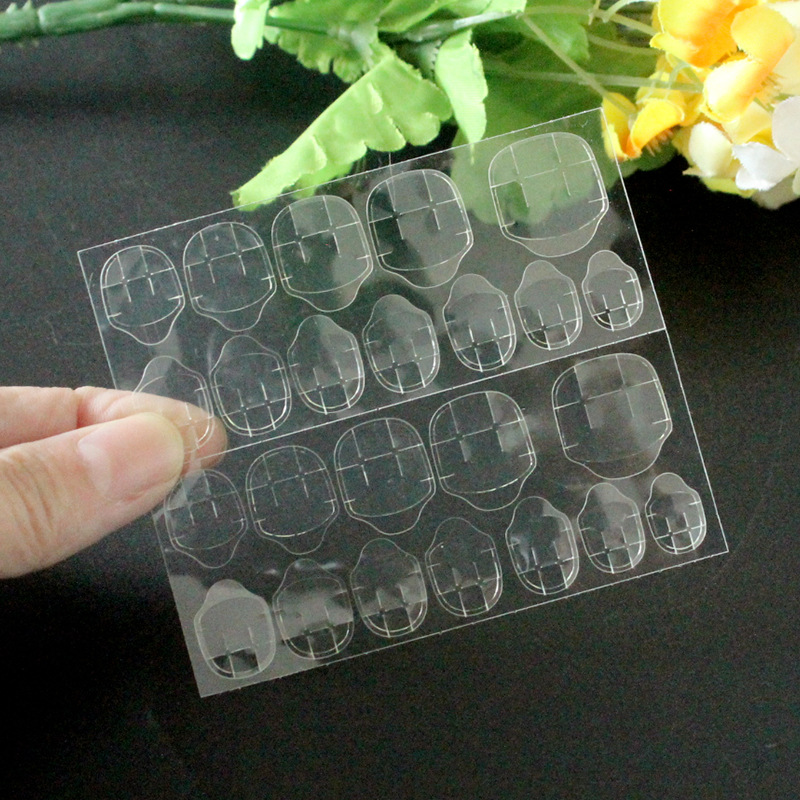Miếng Keo Dán Móng Silicon 24 Dán Siêu Chắc Chống Thấm Nước