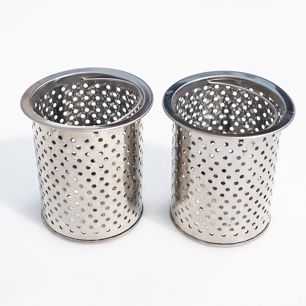 Combo 02 bộ Giỏ rác và 02 nắp đậy chậu rửa bát inox