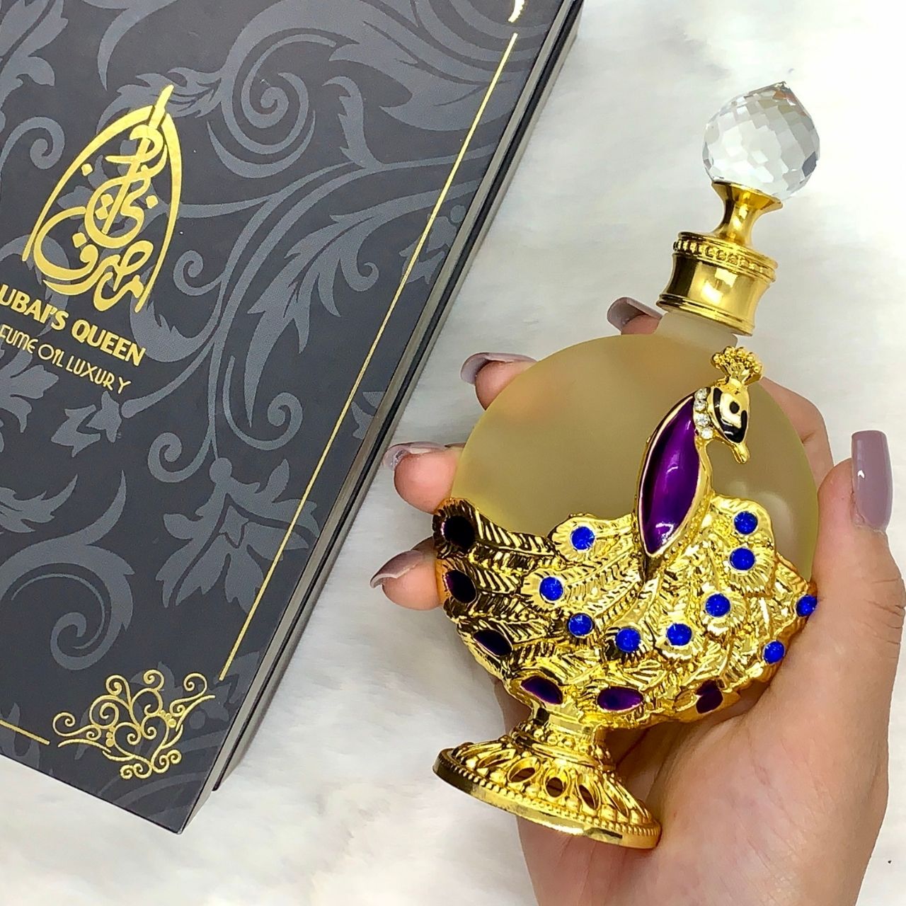 NƯỚC HOA NỮ DUBAI CONONG LỚN