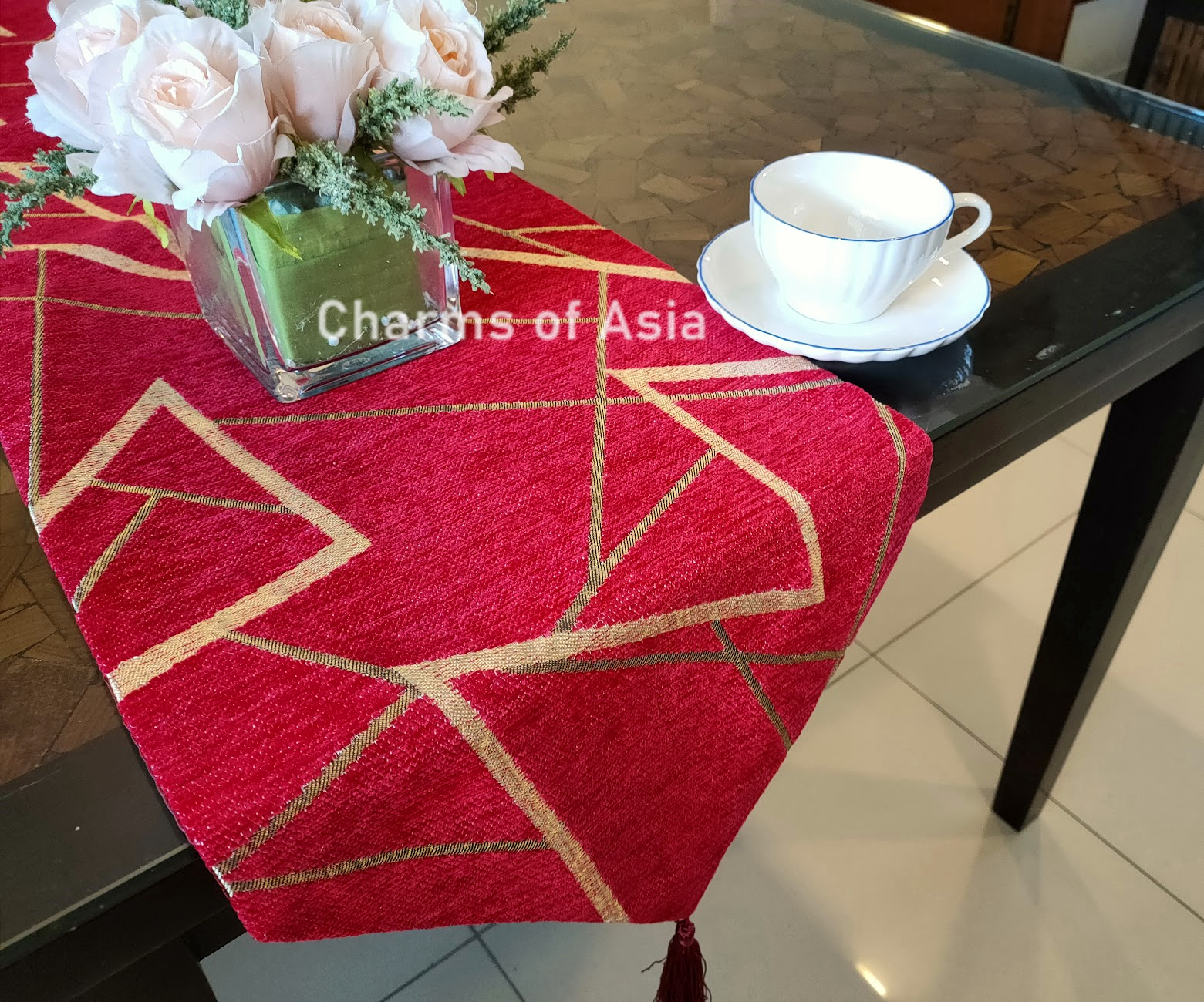 (SG seller ready stock) Table runner bed runner and cushion cover