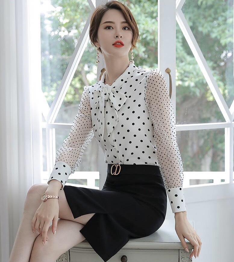 ÁO SỌC TAY LỞ CỔ SEN THỜI TRANG BY3309