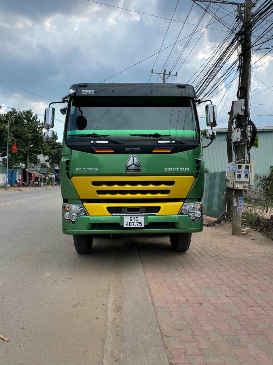 ỐP GƯƠNG HOWO 371