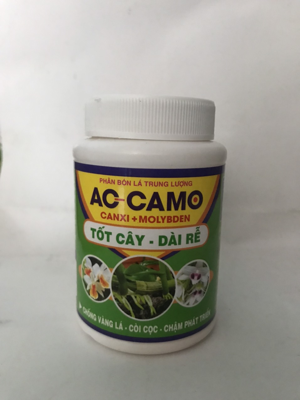 PHÂN BÓN LÁ TRUNG LƯỢNG AC CAMO (CANXI + MOLYPDEN) Hũ 100g