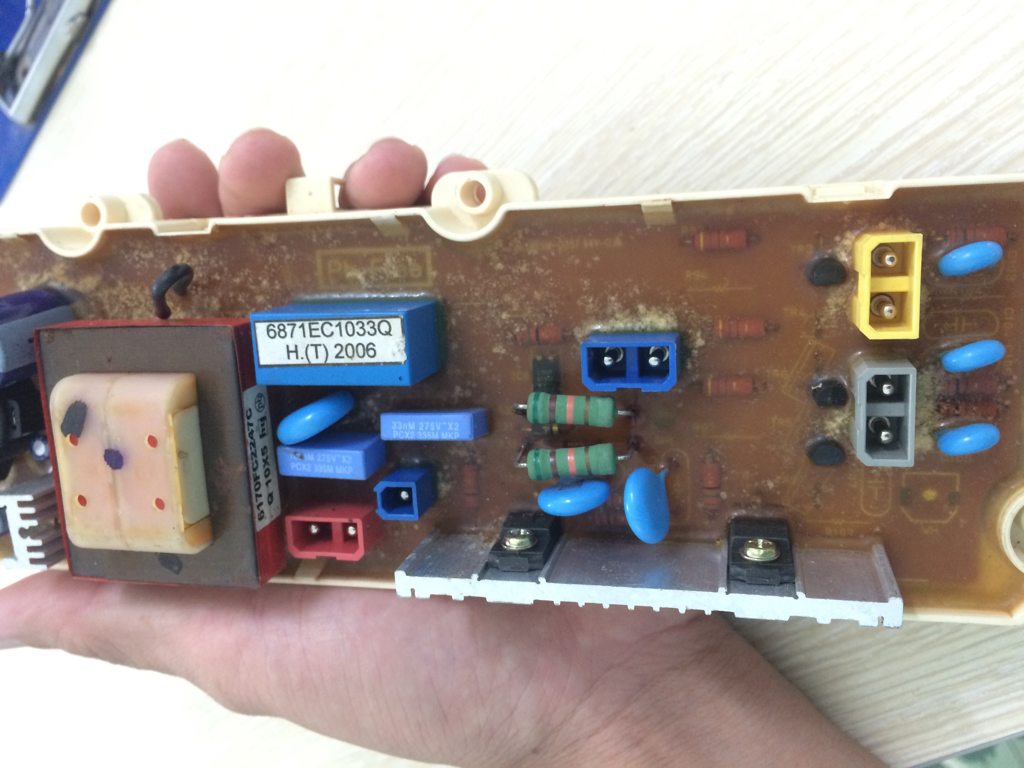 Bo mạch LG 7 phím tháo máy