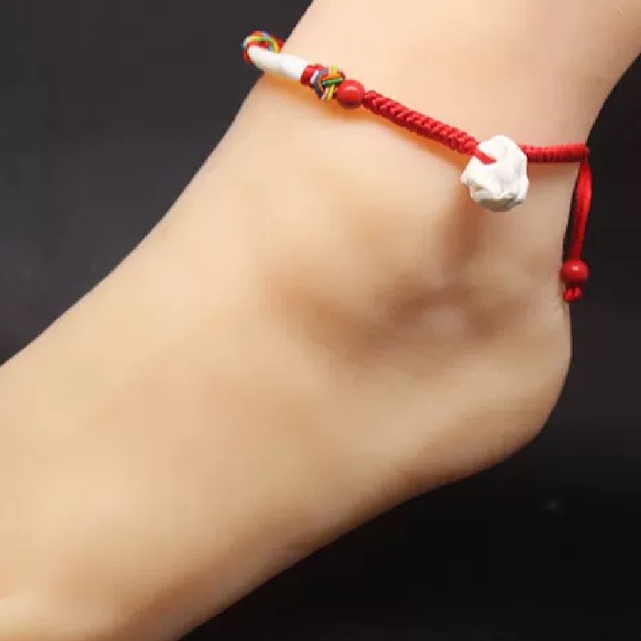 LẮC CHÂN DÂY ĐỎ NANH CHÓ MỰC HỘ MỆNH