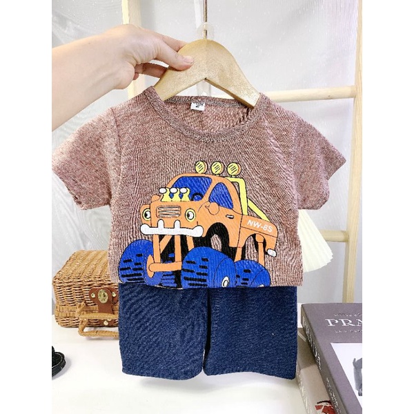Bộ hình ô tô cho bé 8-18kg
