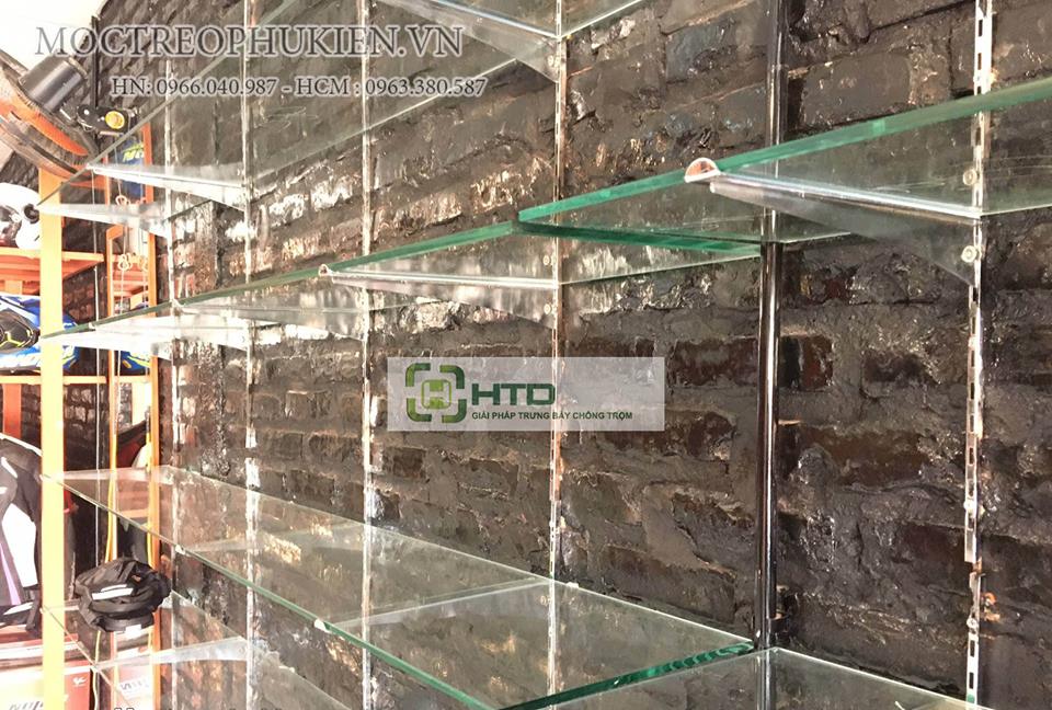 Tay đỡ kệ kính cài thanh ray HTD-TD09