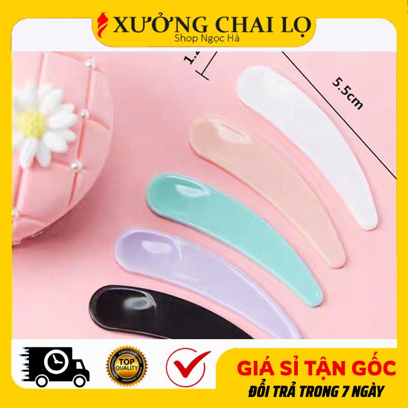 Muỗng múc kem, lấy mỹ phẩm