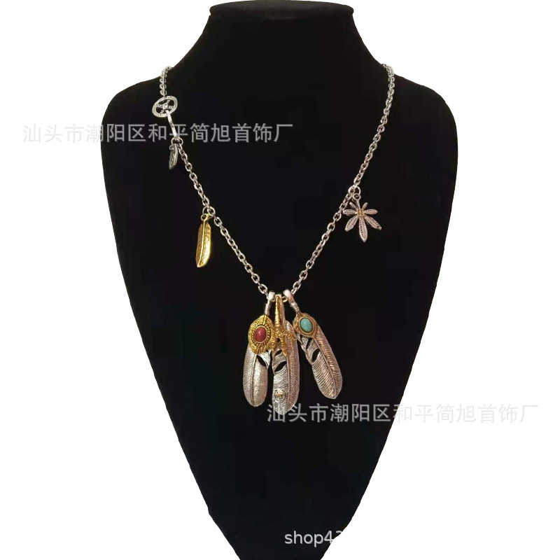 %E3%80%90Must-have%E3%80%91Vintage%20Takahashi%20Original%20Feather%20Necklace%20Men's%20Trendy%20Hip-Hop%20Simple%20Taijiao%20Chain%20All-Match%20Pendant%20-%20Image%202