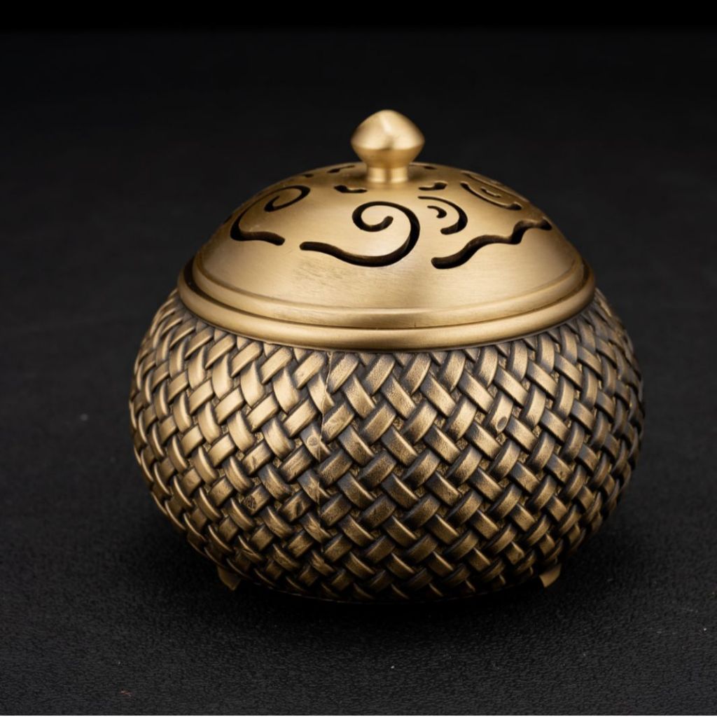Lư đồng đốt hương trầm (thân đan)