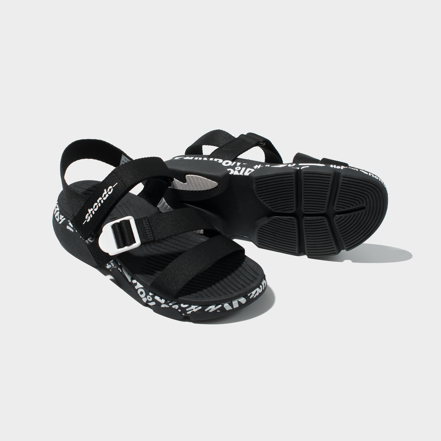Chắc chắn đôi giày Sandal SHONDO sẽ là lựa chọn hoàn hảo cho những ngày hè nóng bức. Với thiết kế đơn giản, chất liệu nhẹ và đế giày êm ái, đôi giày sẽ mang lại cho bạn sự thoải mái và dễ chịu trong suốt cả ngày. Hãy đến và khám phá ngay những ưu điểm đáng ngạc nhiên của đôi giày này!