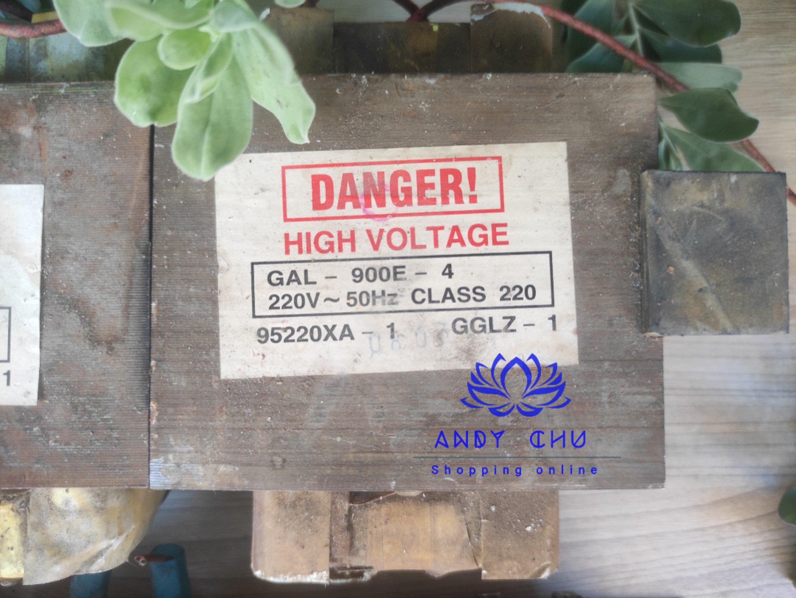 BIẾN ÁP LÒ VI SÓNG CHẾ MÁY HÀN CELL PIN