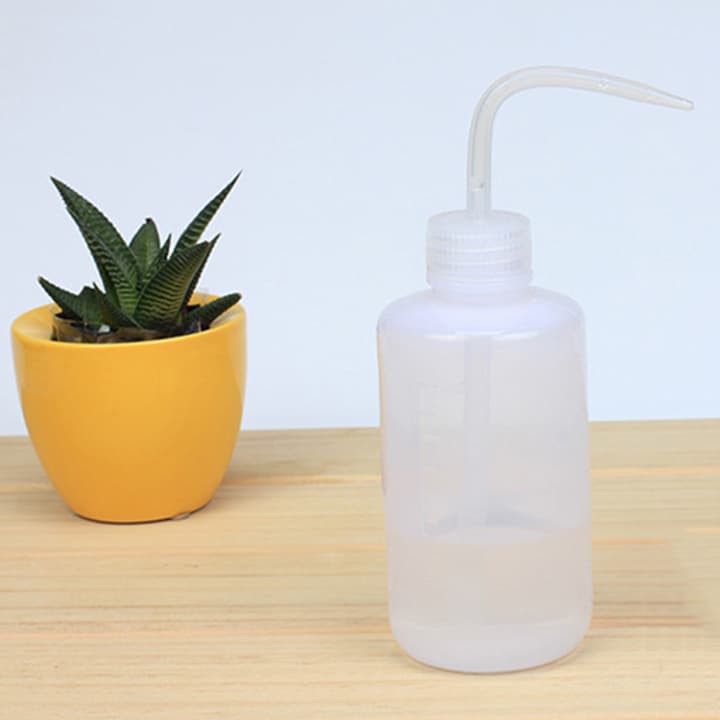 Bình tưới vòi cong 250ml - Bình tưới sen đá