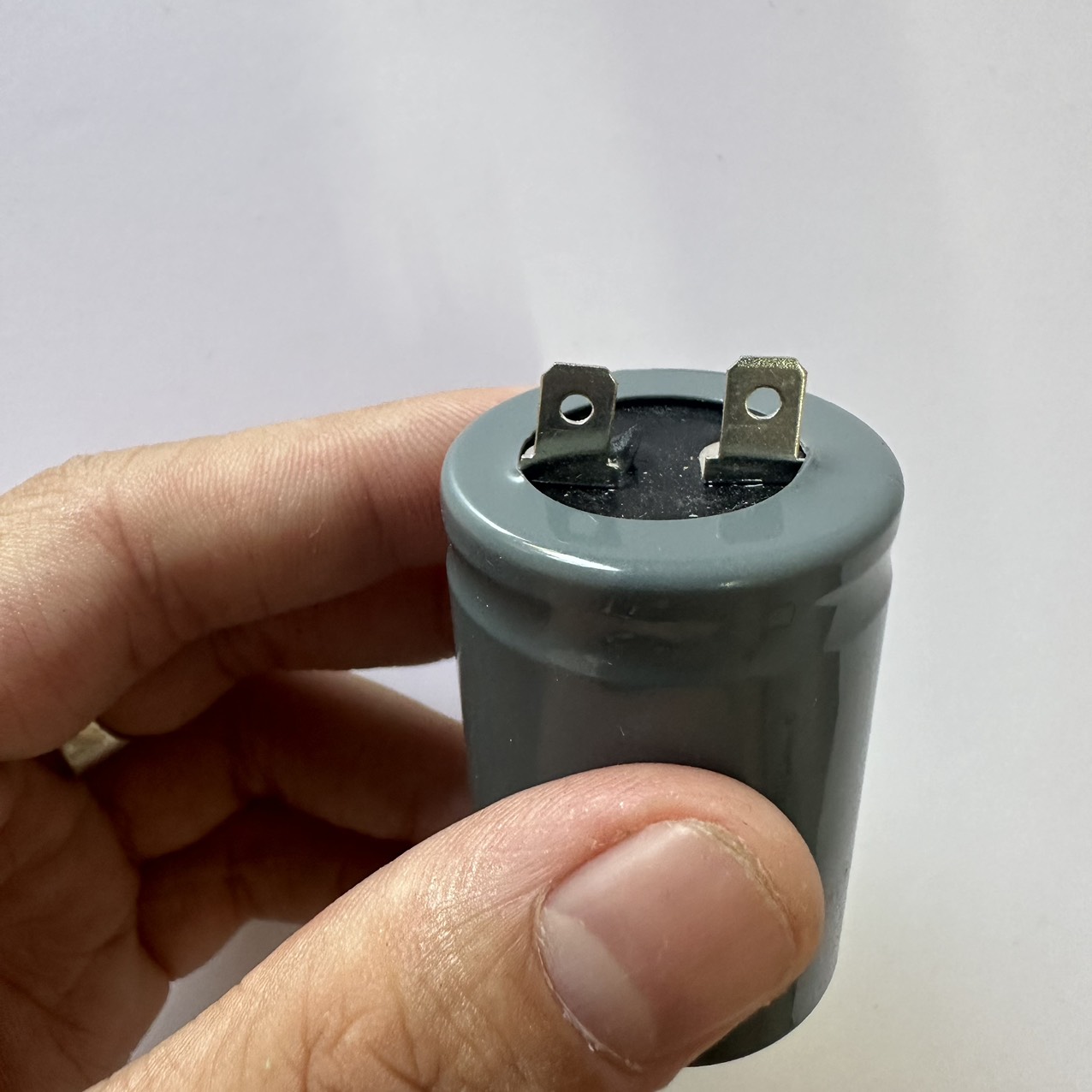 Tụ quạt dầu 2uf / 450v