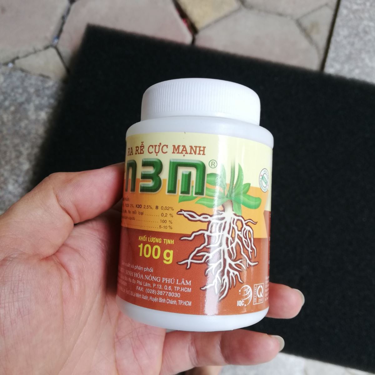 Phân Bón Lá Ra Rễ Cực Mạnh N3M - Lọ 100gram