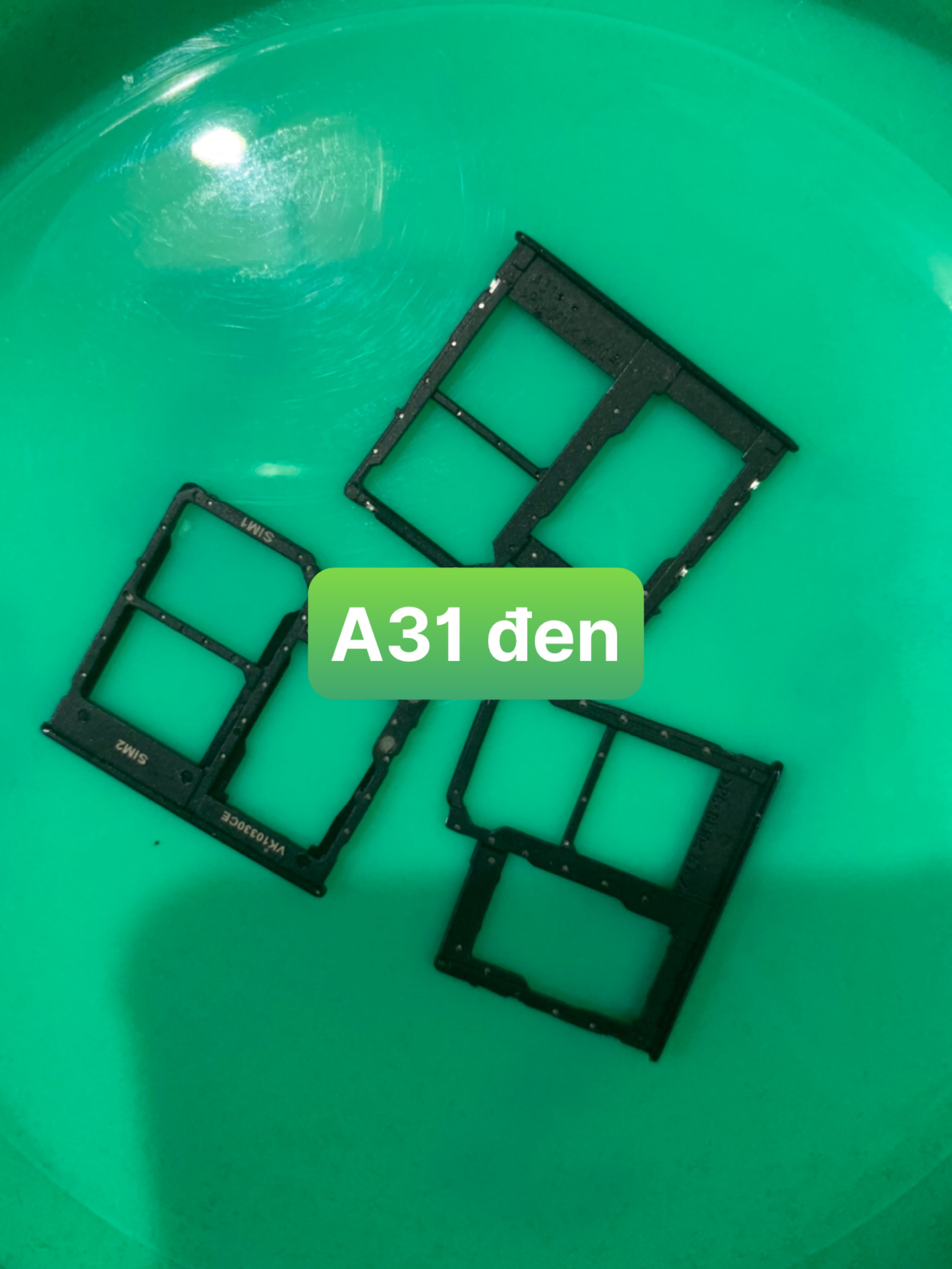 khay sim điện thoại sam sung a31