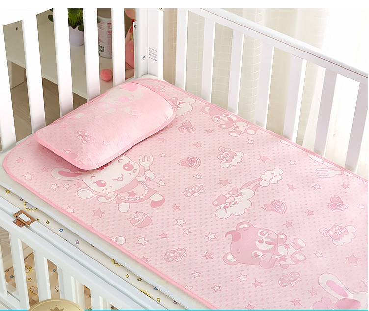 Chiếu điều hoà cao cấp cho bé sơ sinh, kèm gối thảo dược