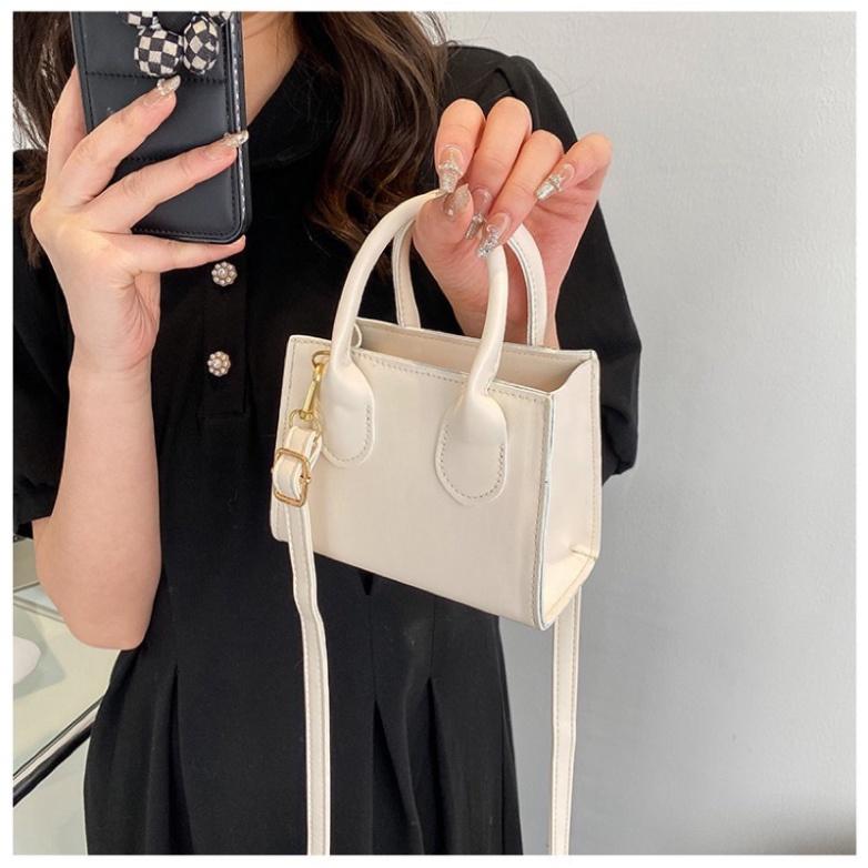 Túi đeo chéo nữ mini da trơn 2 quai Bag Kem