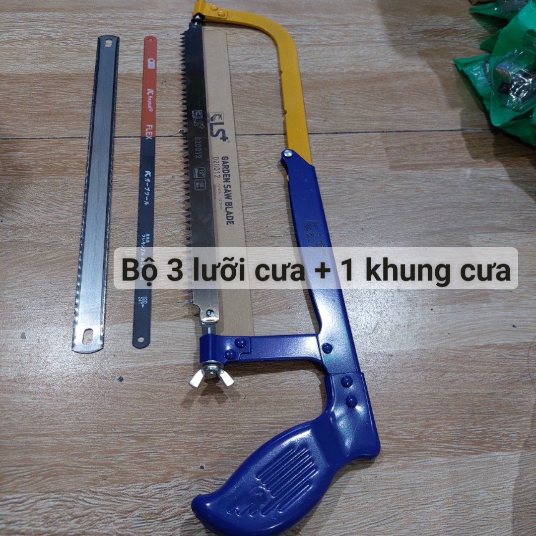 Bộ 3 lưỡi cưa + 1 khung cưa thương Hiệu LS, 3 lưỡi cưa gồm 1 lưỡi cưa 2 mặt, lưỡi cưa 1 mặt , lưỡi cưa gỗ sắc bén, cưa được mọi chất liệu , 1 khung cưa có thể gắn được 3 lưỡi cưa khác nhau nên rất tiện