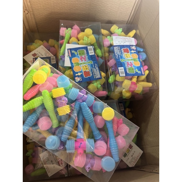 sỉ hộp 30 chiếc búa mini bên trong có kẹo
