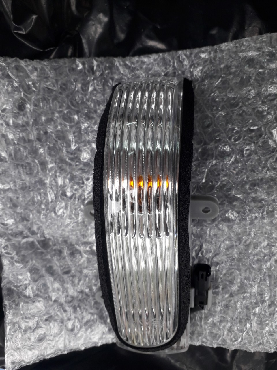 Đèn xi nhan gương Toyota camry 2007-2012