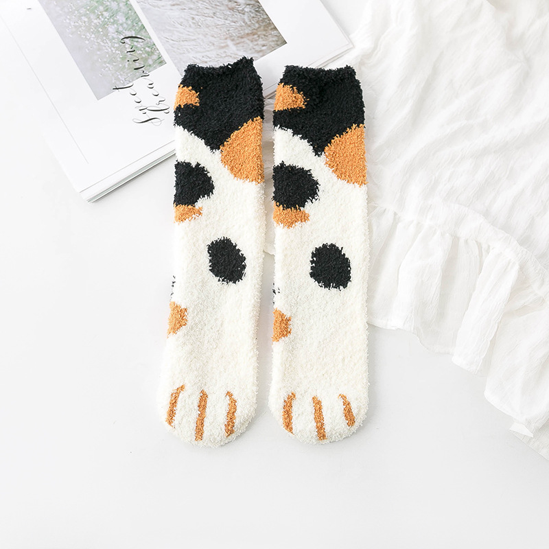 1 Pair of Thickened Cat Paw Coral Fleece Socks Women's Fleece Cartoon Autumn Winter Mid-calf Socks