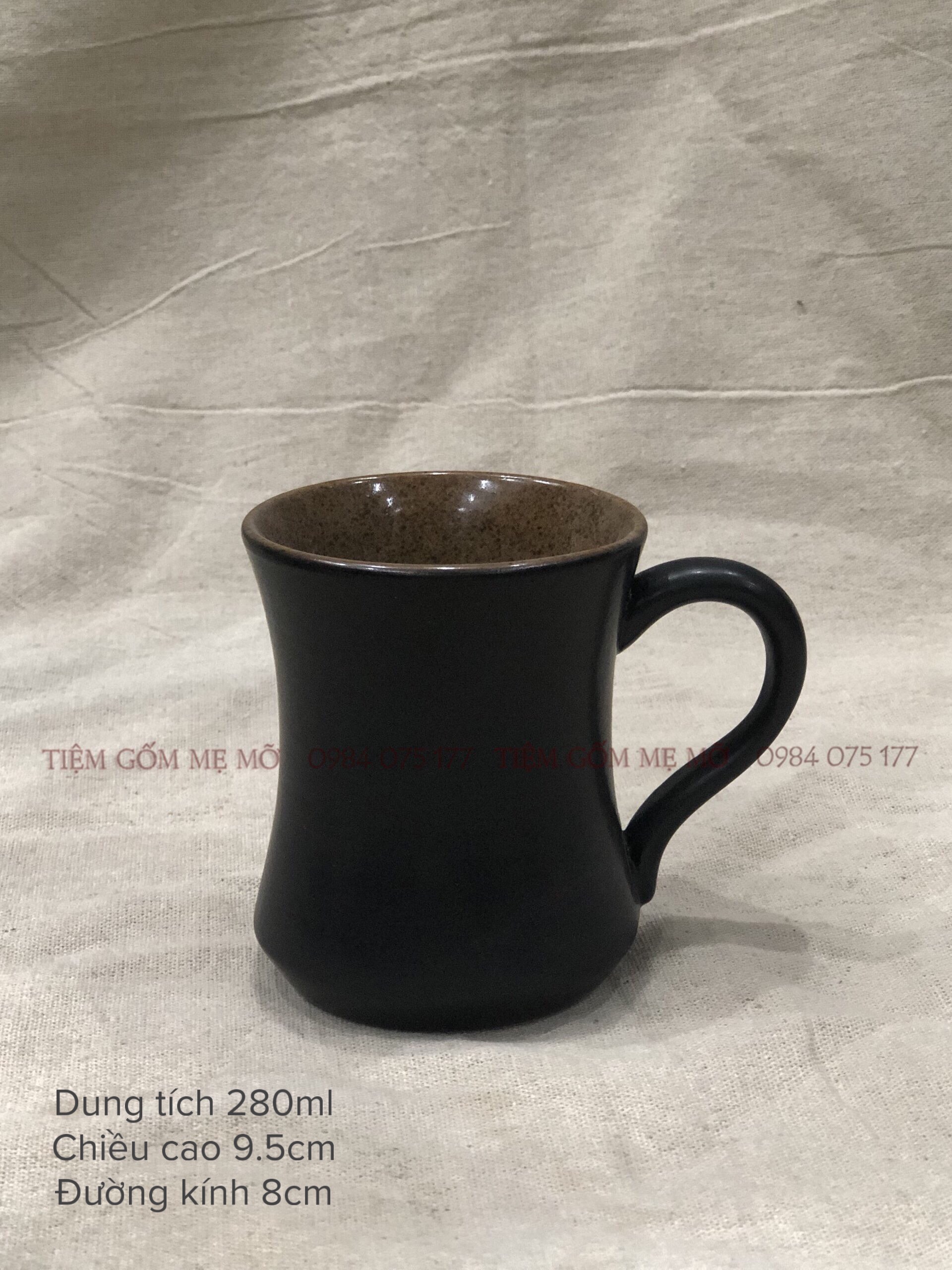 Ly cốc uống nước tách trà cà phê sứ có quai có nắp men đen lòng nâu gốm phong cách Nhật Bản gốm sứ Bát Tràng
