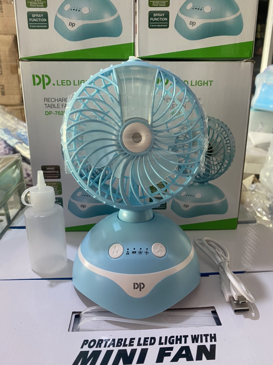 Quạt Phun Sương Để Bàn DP-7623