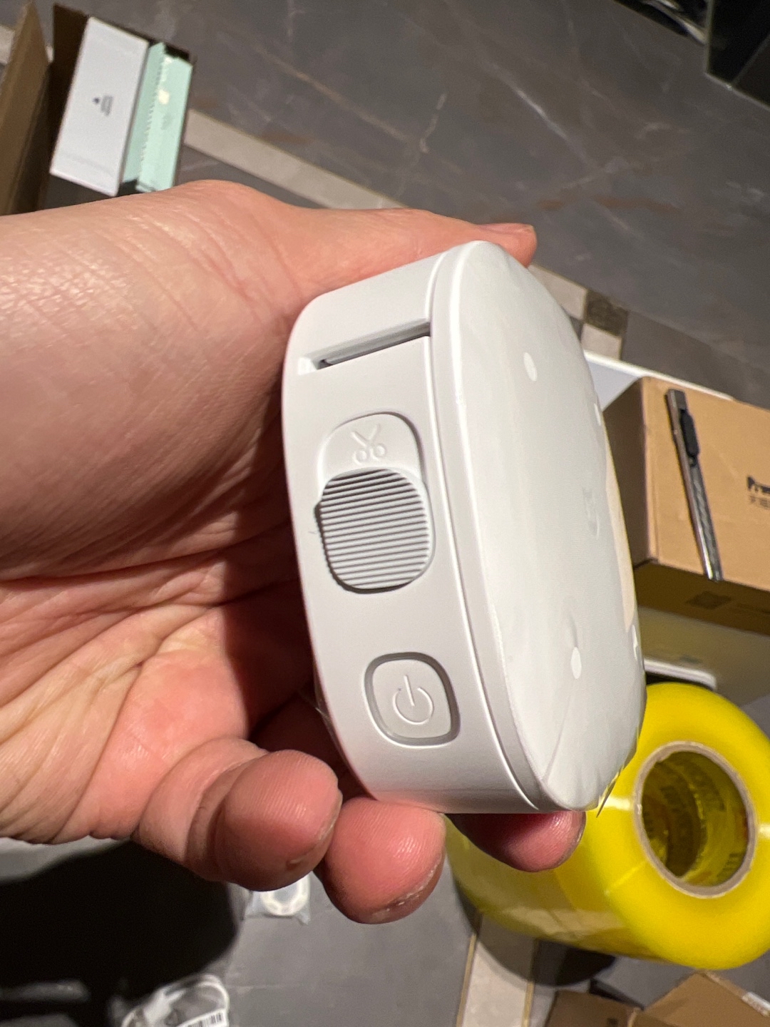 Xiaomi%20Mijia%20Smart%20Label%20Maker%20Machine%20Mini%20Pocket%20Thermal%20Wireless%20Label%20Printer%20All%20in%20One%20DIY%20Date%20Sticker%20For%20Mihome%20APP%20-%20Image%203