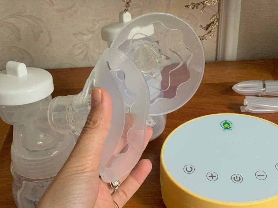 [HCM]Máy Hút Sữa Điện Đôi FELIX PLUS Bảo Hành 12 Tháng ( CÓ PIN TÍCH ĐIỆN)