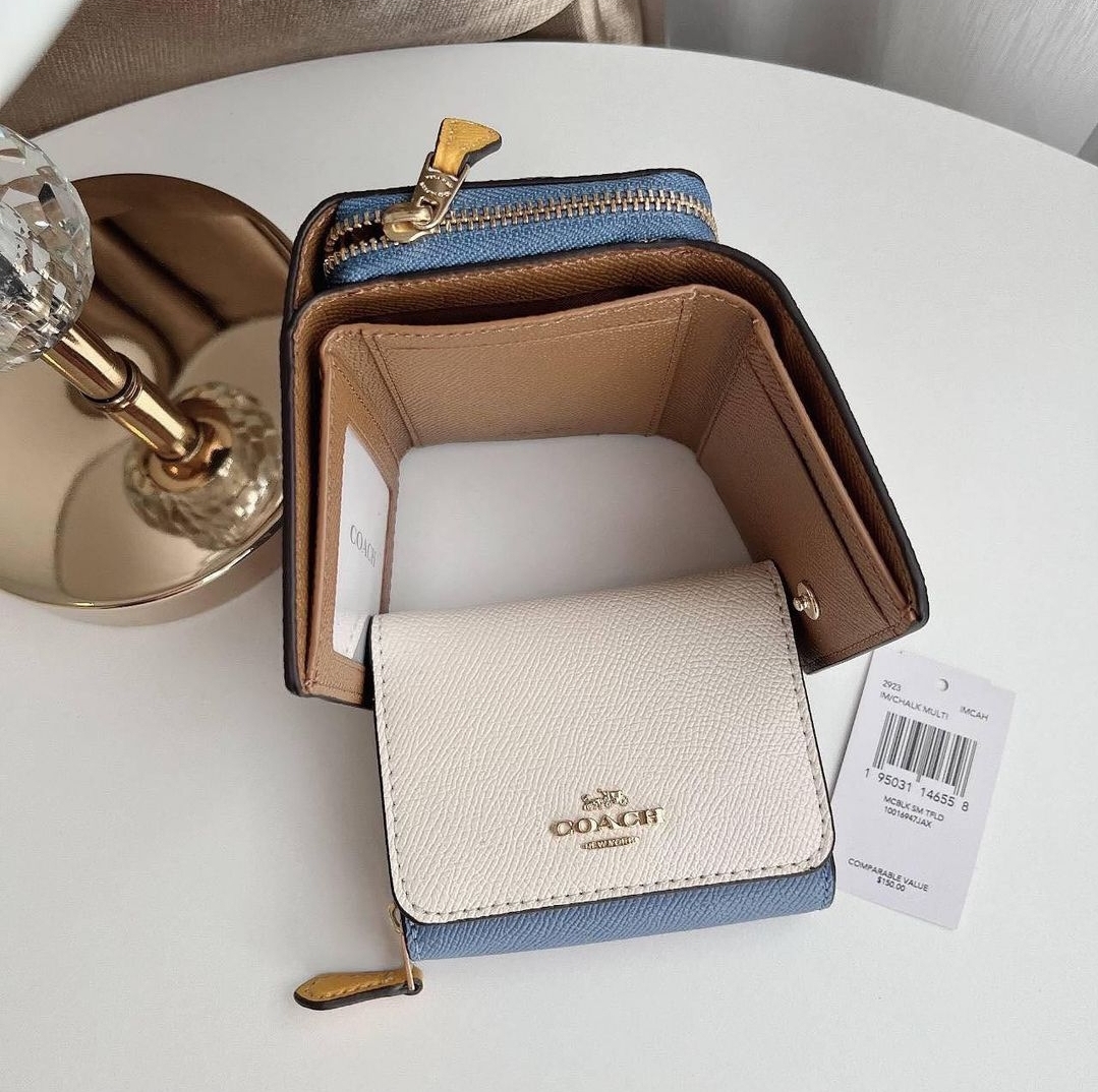 Shop Coach 2021 SS Small Trifold Wallet In Colorblock (2923) by Ocealani