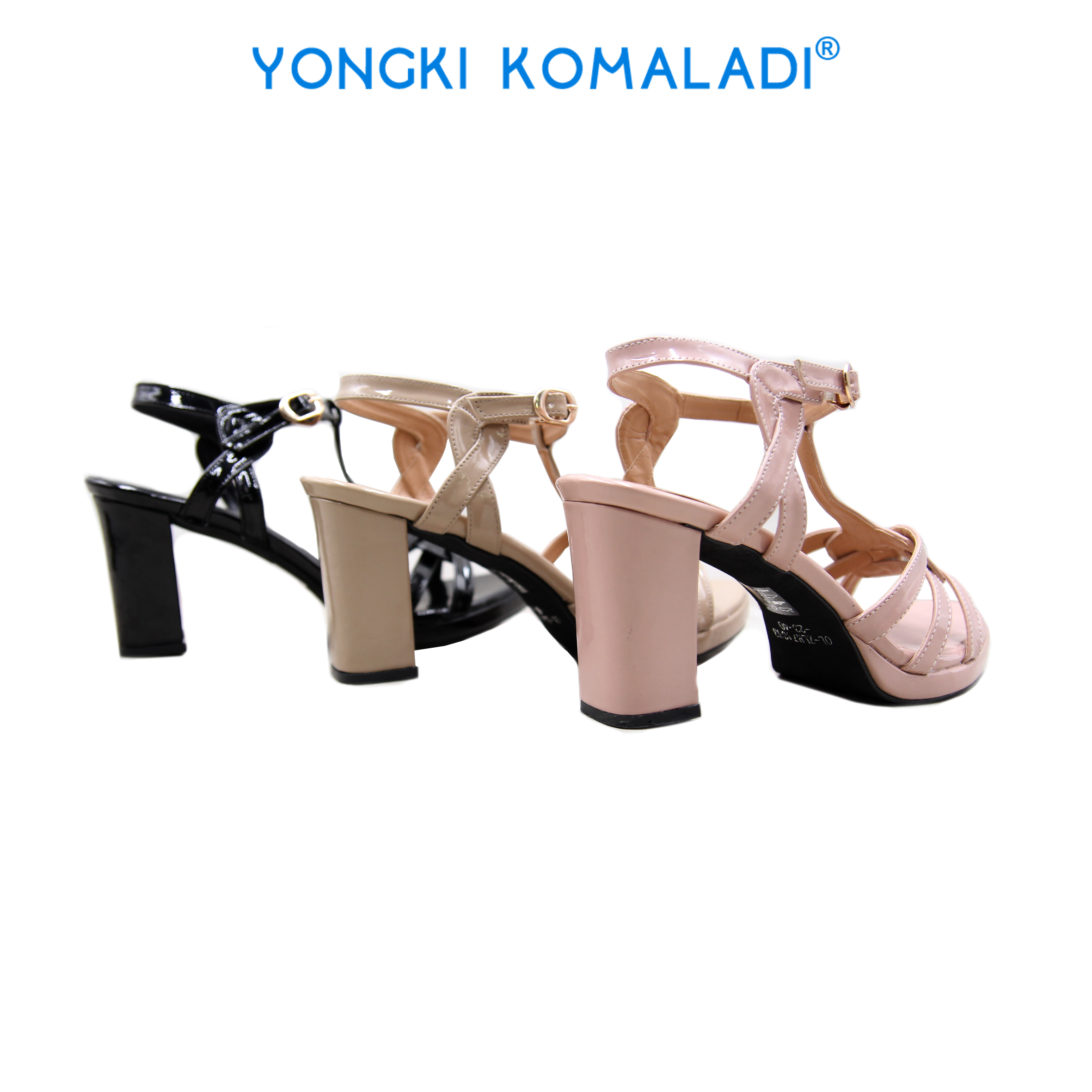 U ozini orgazmga bogladi va tugatdi.