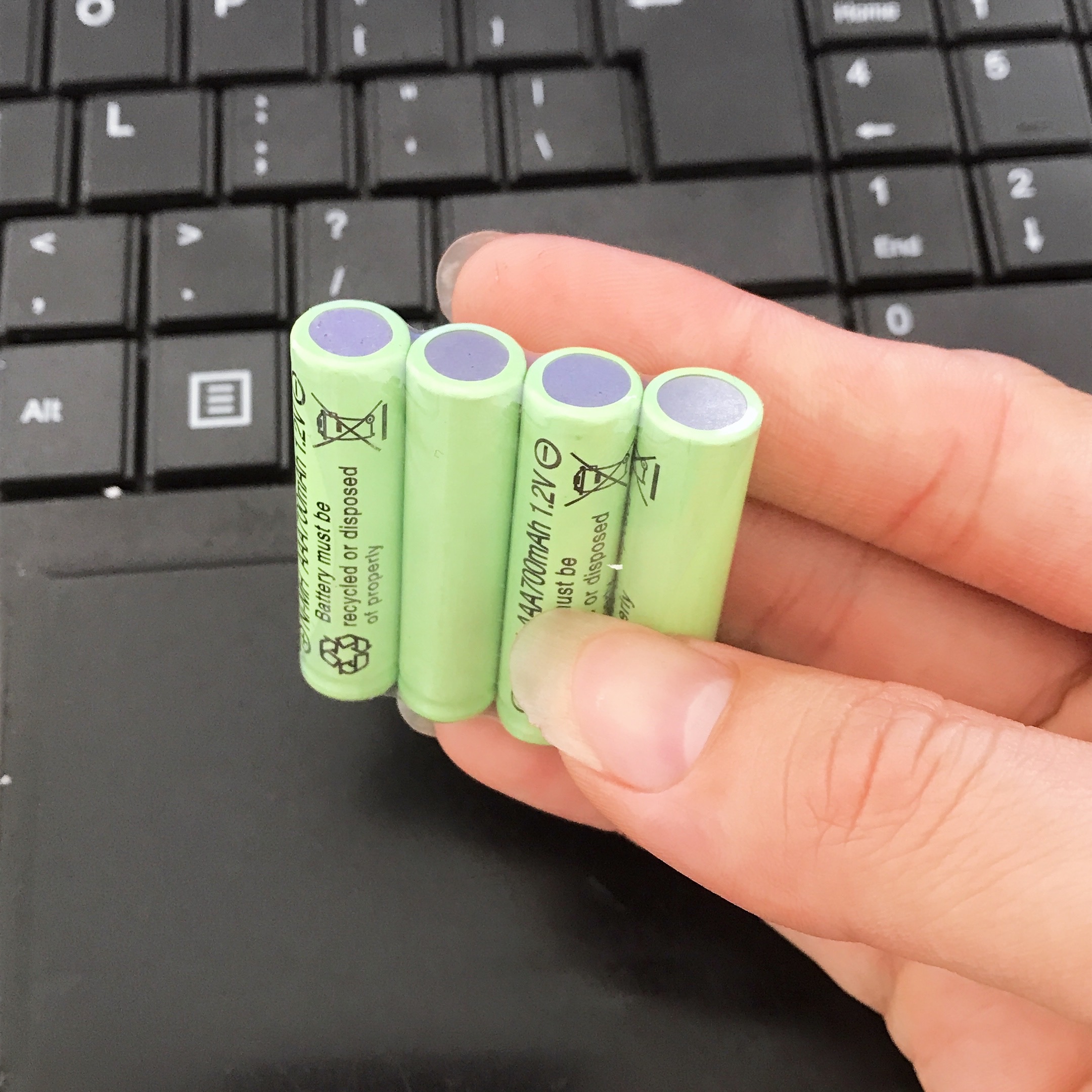 Pin AAA Ni-MH 600mAh 1.2V sạc được