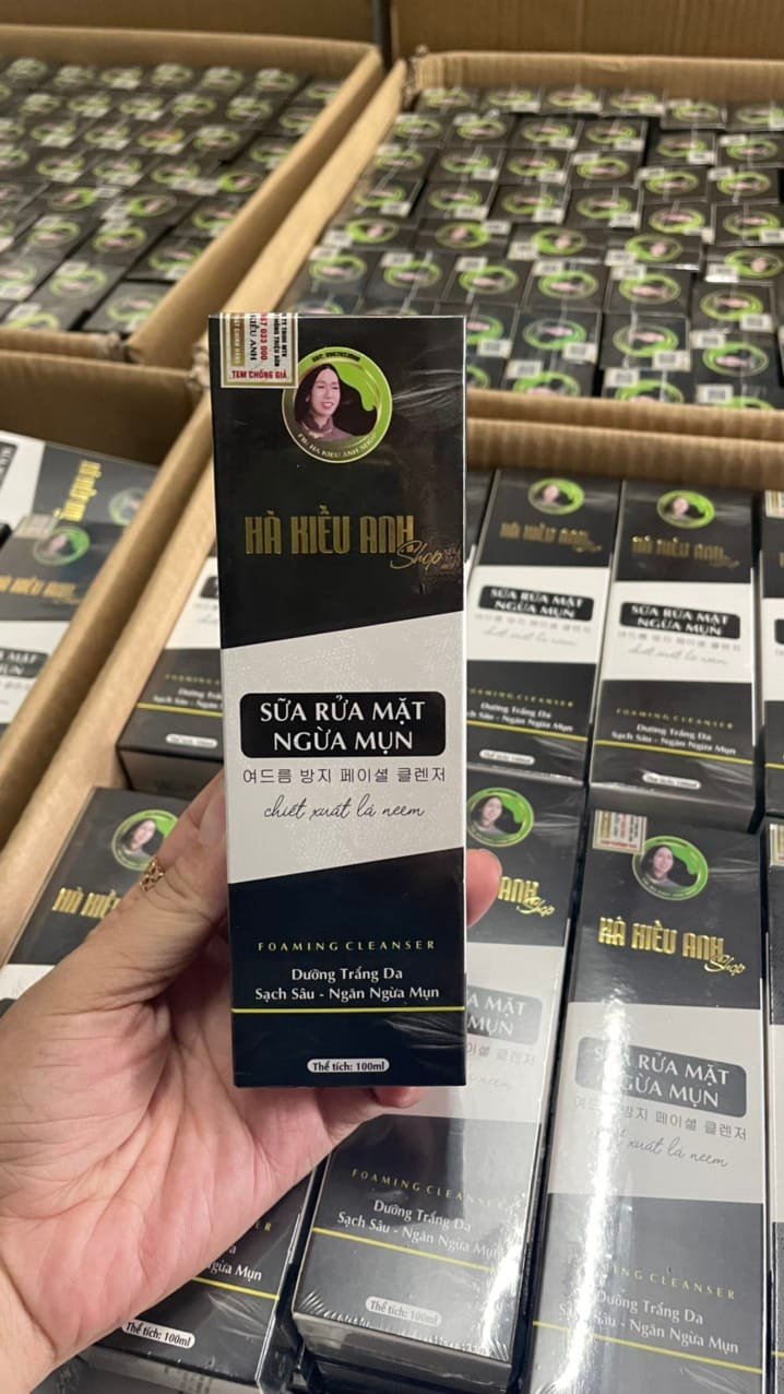 Sửa Rửa Mặt NGĂN NGỪA MỤN HÀ KIỀU ANH