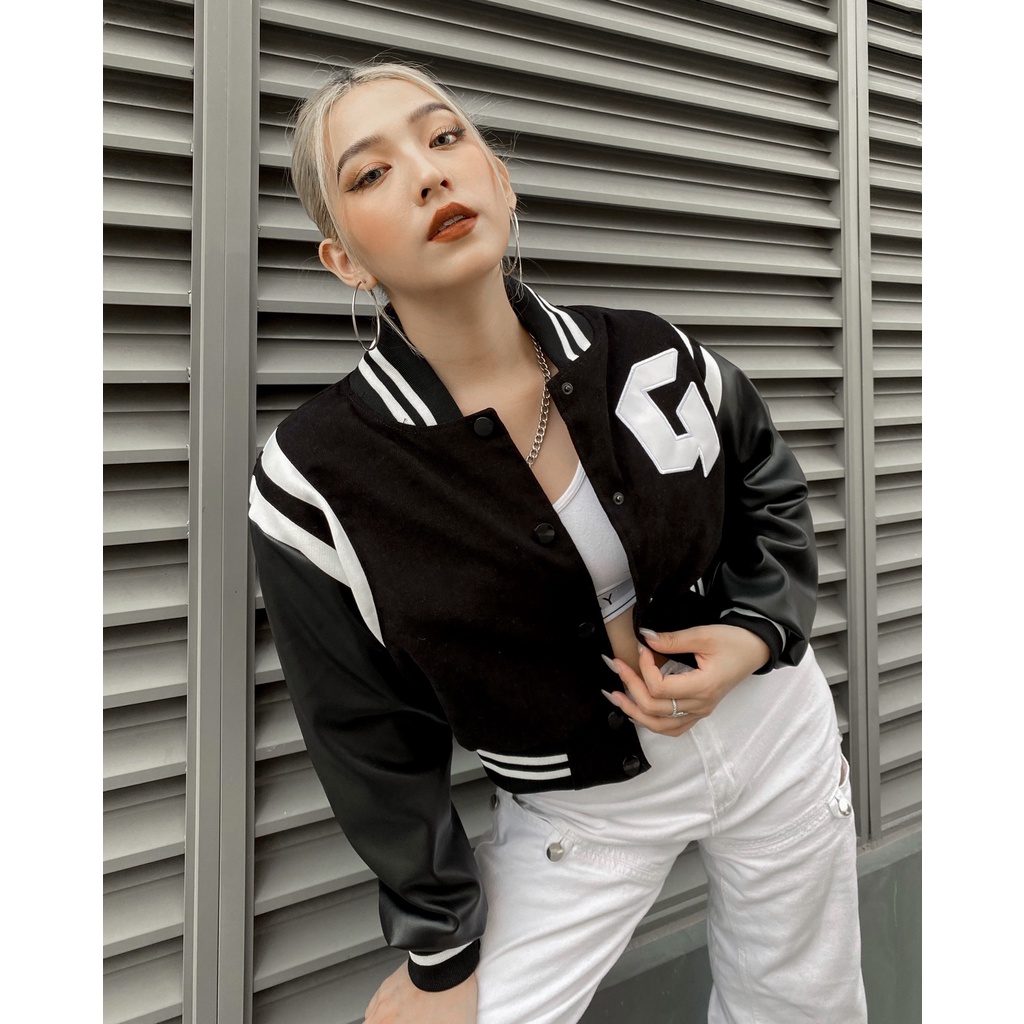 Áo Khoác Croptop Nữ Nhung Form - S1 - Màu Đen