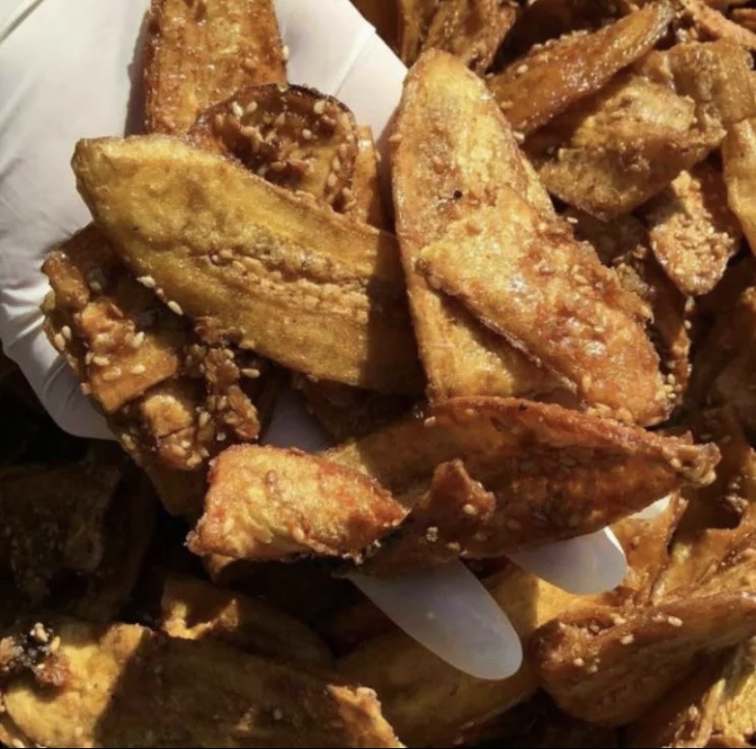 chuối sấy mè gừng 1kg