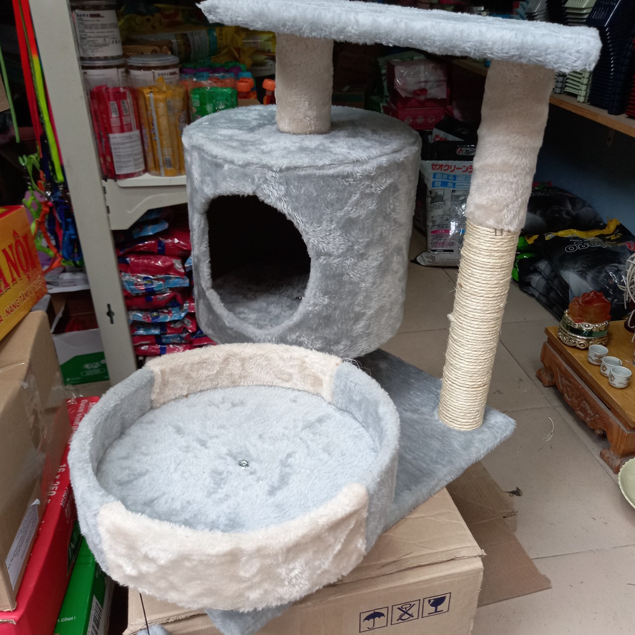 Nhà cây cho mèo, Catree cho mèo
