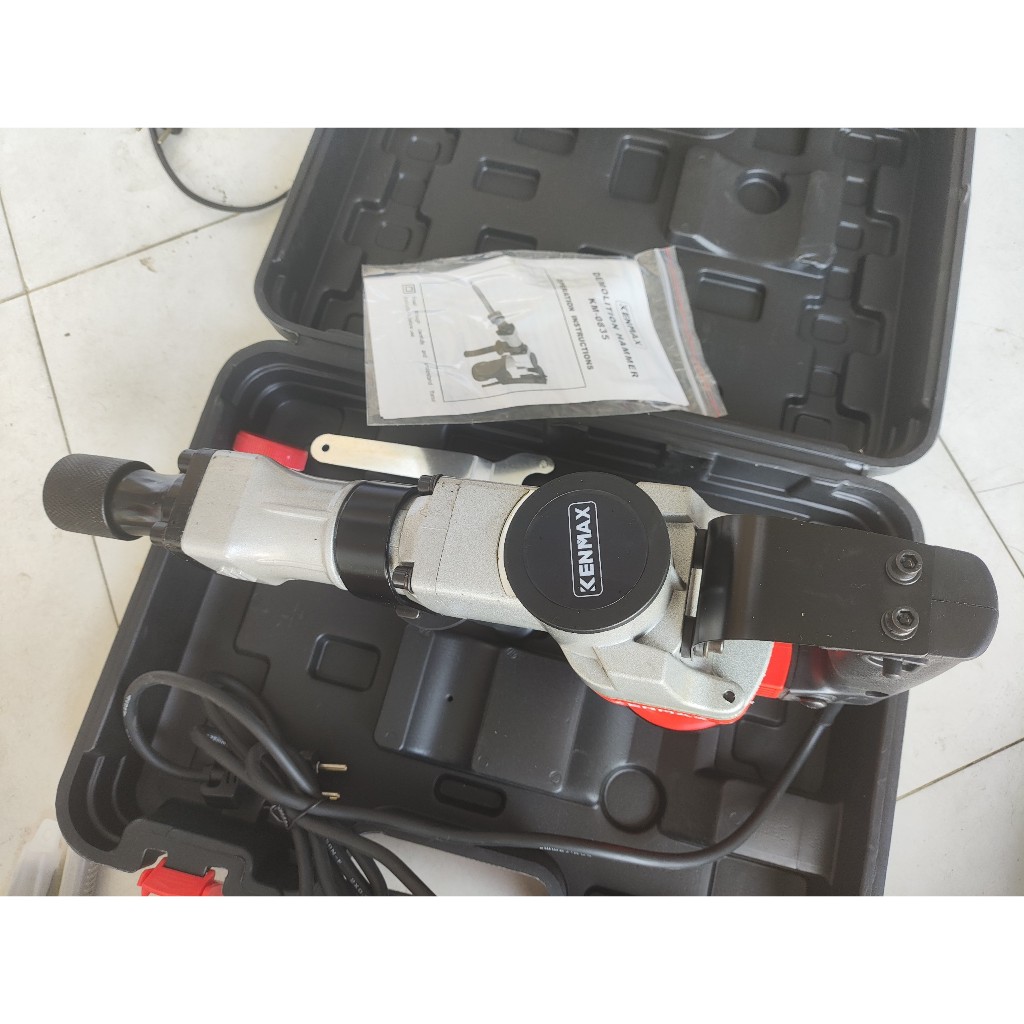 Máy đục bê tông KM-0835 17 ly Kenmax