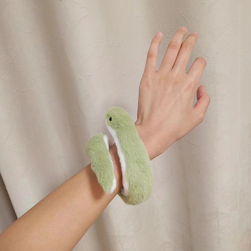 Toys%201%20Piece%20Reptile%20Bendable%20Simulated%20Snake%20Plush%20Home%20Decoration%2040cm%20Stuffed%20Animal%20Green%20Snake%20Plush%20Doll%20Soft%20Cotton%20Ornament%20Toy%20JUE%20-%20Image%203