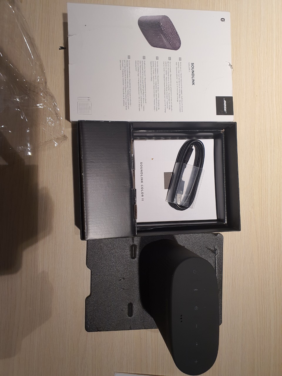 Loa Bose Soundlink  Color II (2)