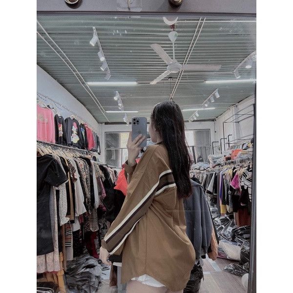 ÁO SƠ MI NÂU PHỐI KẺ CÁ TÍNH