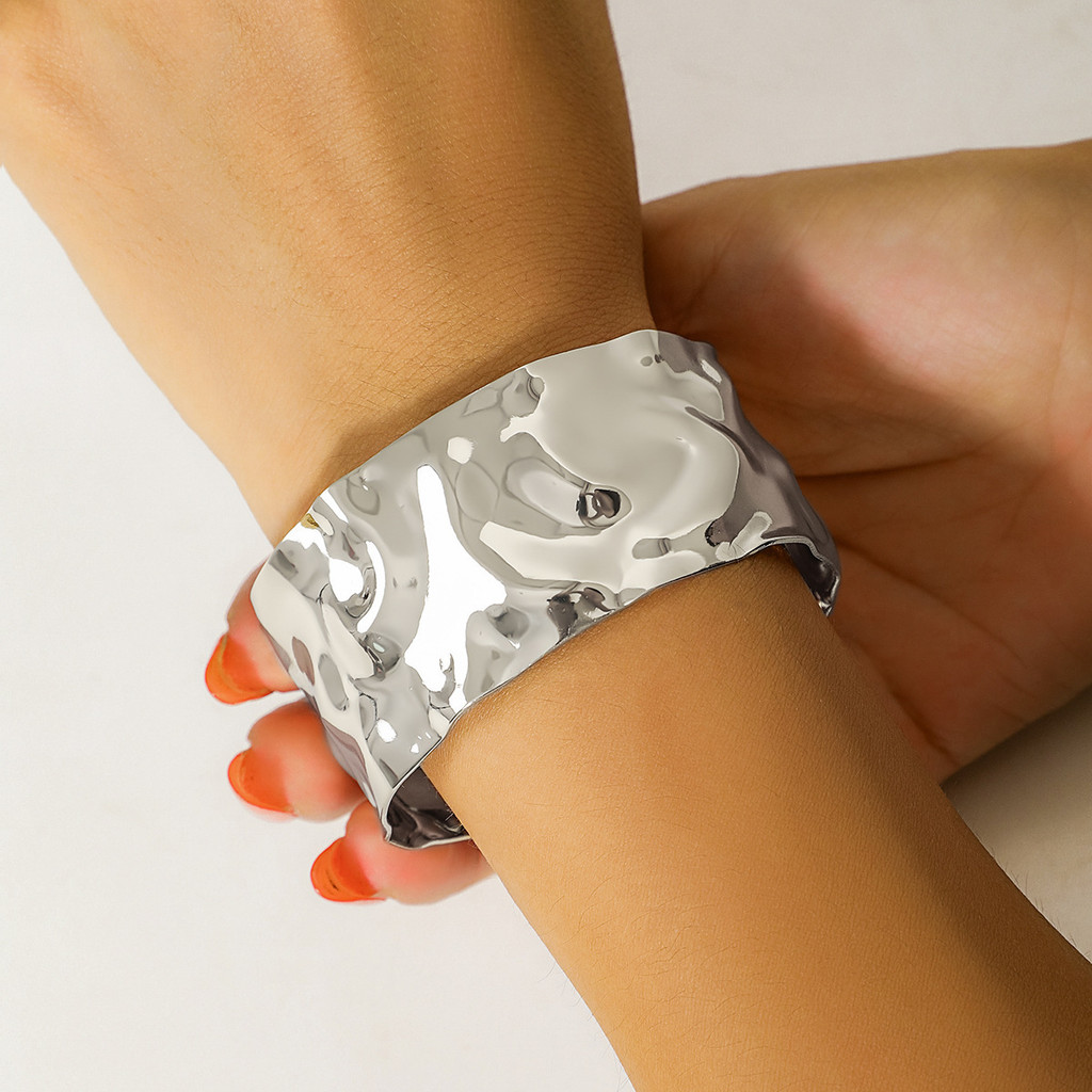 Enacolor%20Elegant%20Irregular%20Metal%20Opening%20Bangle%20Bracelets,%20for%20Women%20Arm%20Chain%20Bangles%20Fashion%20Jewelry%20Accessories%20-%20Image%209
