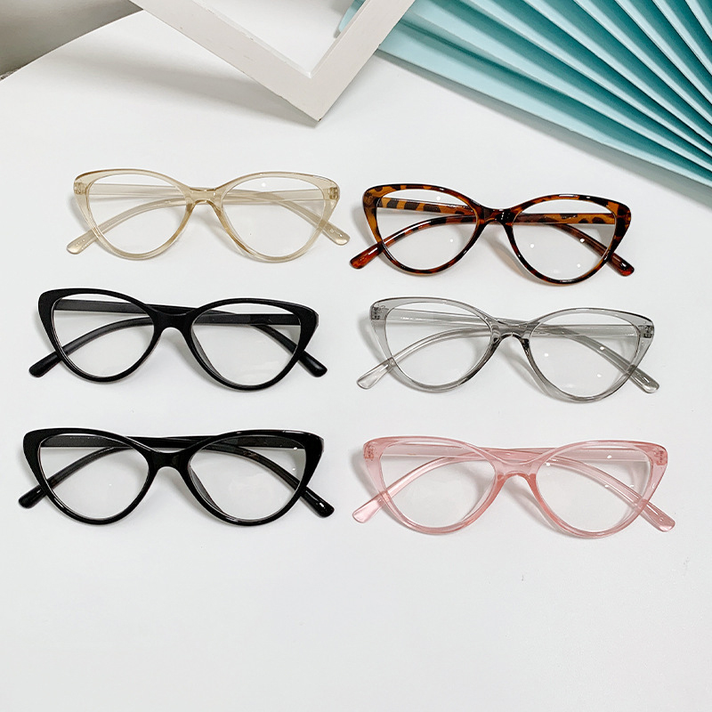 Personality Fashion Cat Eye Glasses Women Triangle Frame Party Computer Game Protection Eye Eyeglasses Runrui