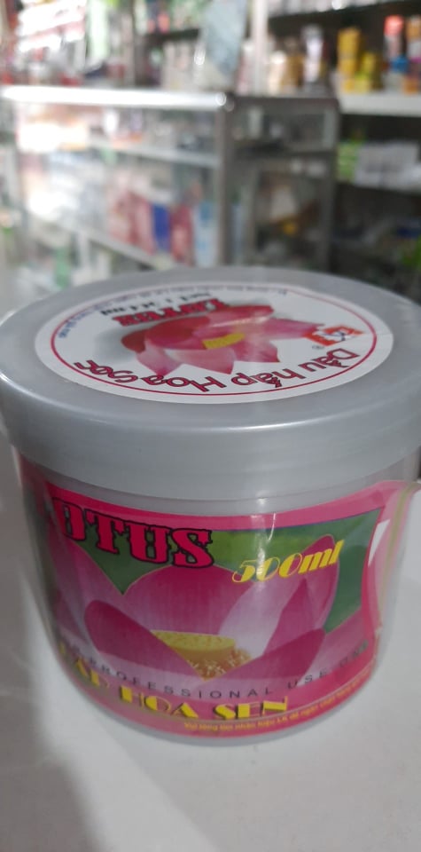 dầu hấp tóc hoa sen 500ml