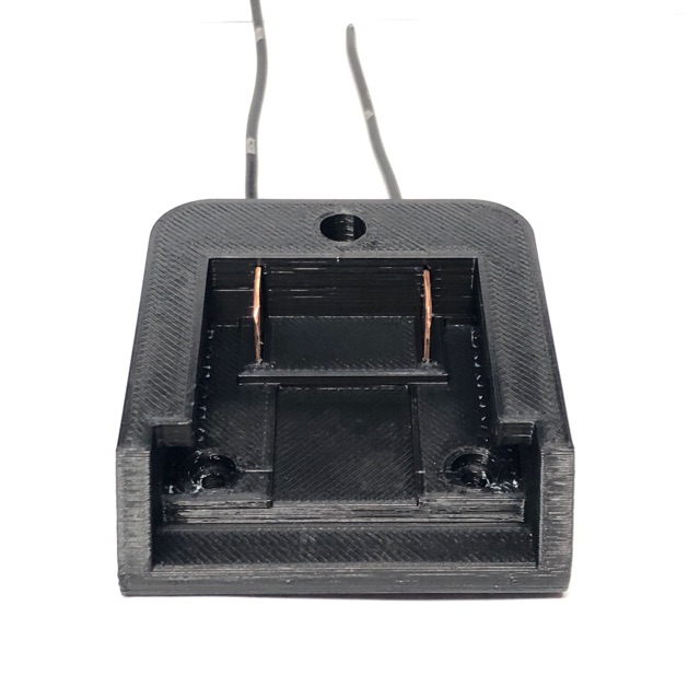 Đế pin dewalt 10.8v/ 12v