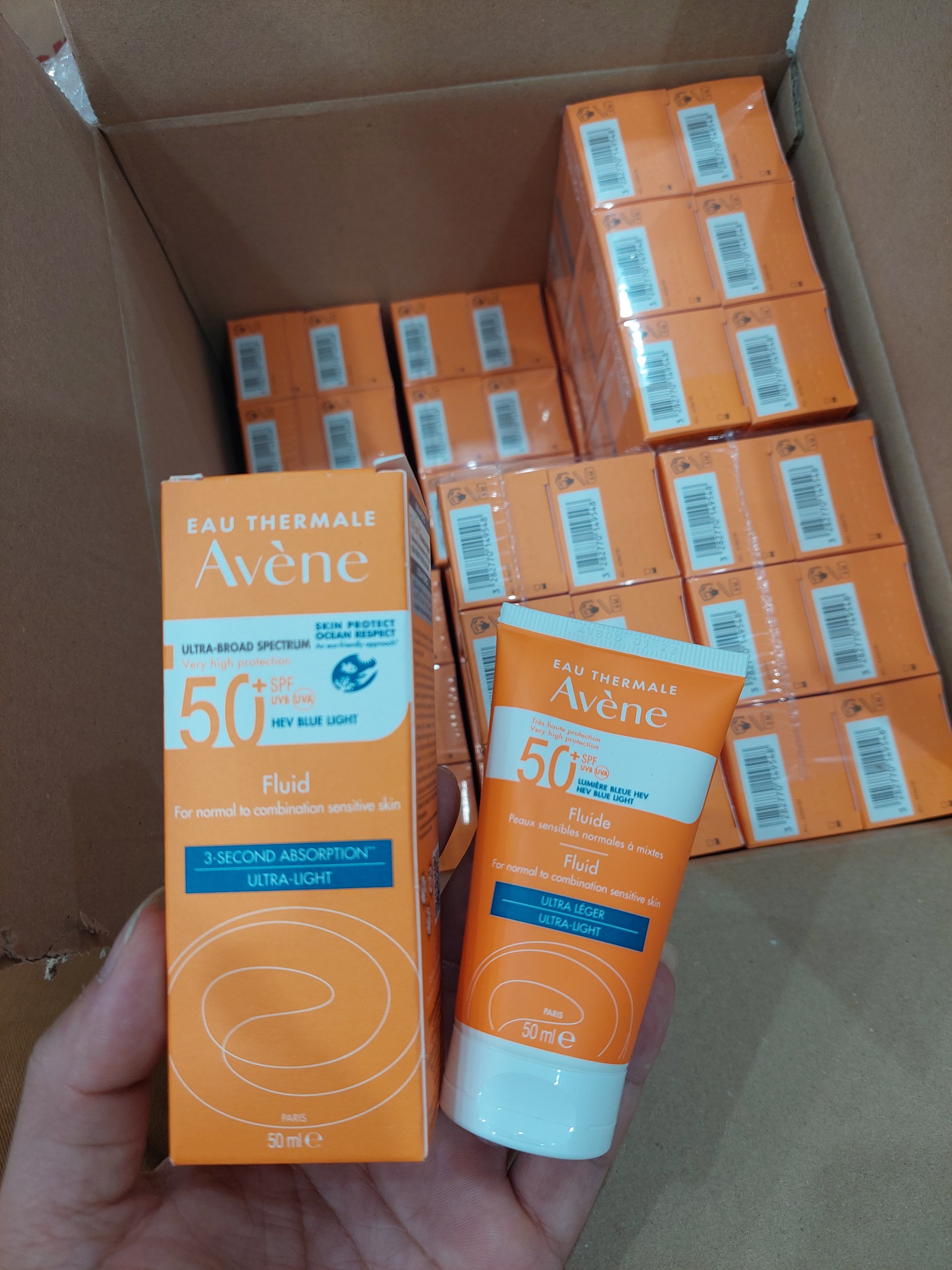 Kem Chống Nắng Avene Fluide / Cleanance SPF50+ 50ml