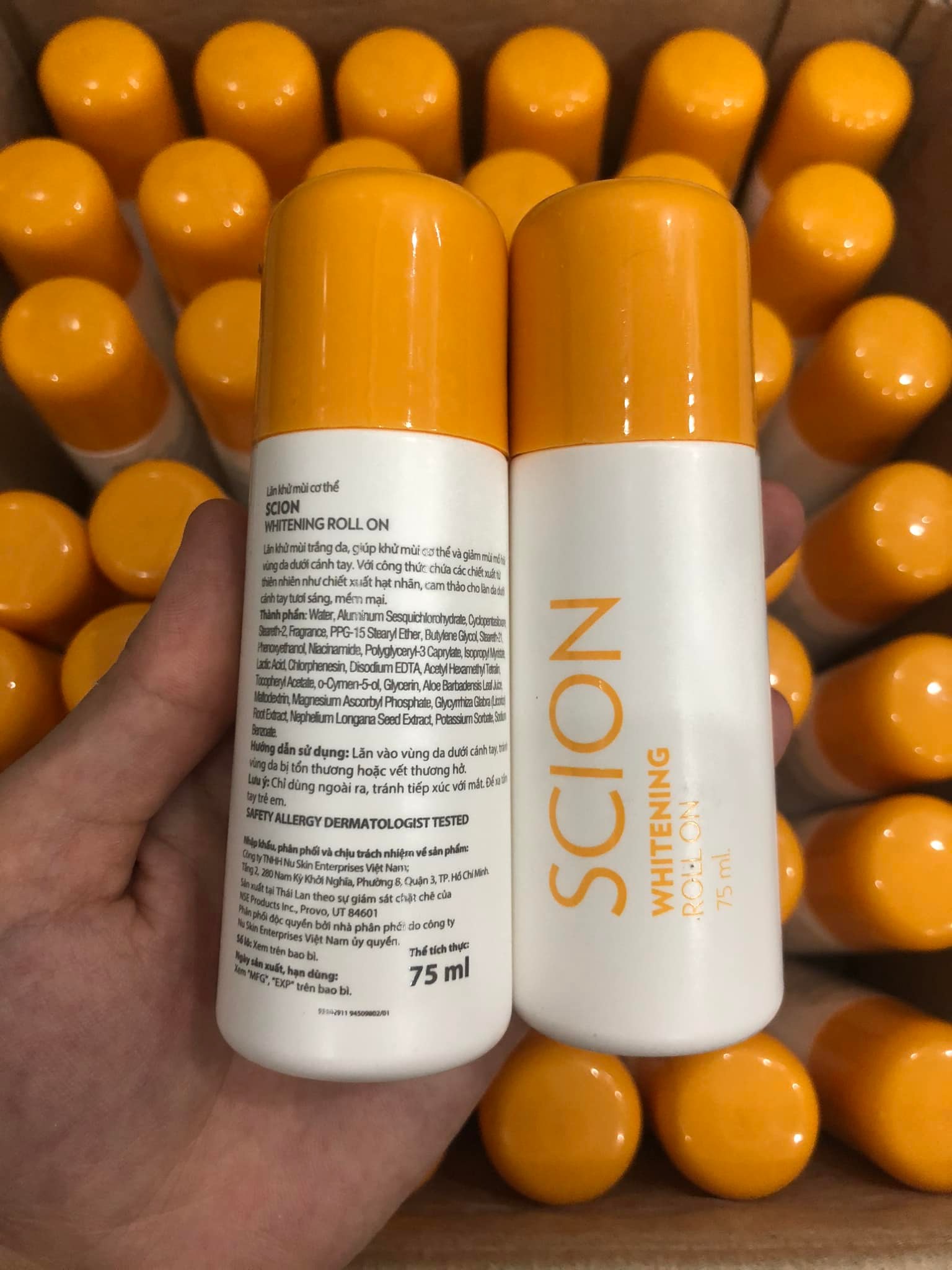 Lăn khử mùi Nuskin scion mẫu mới